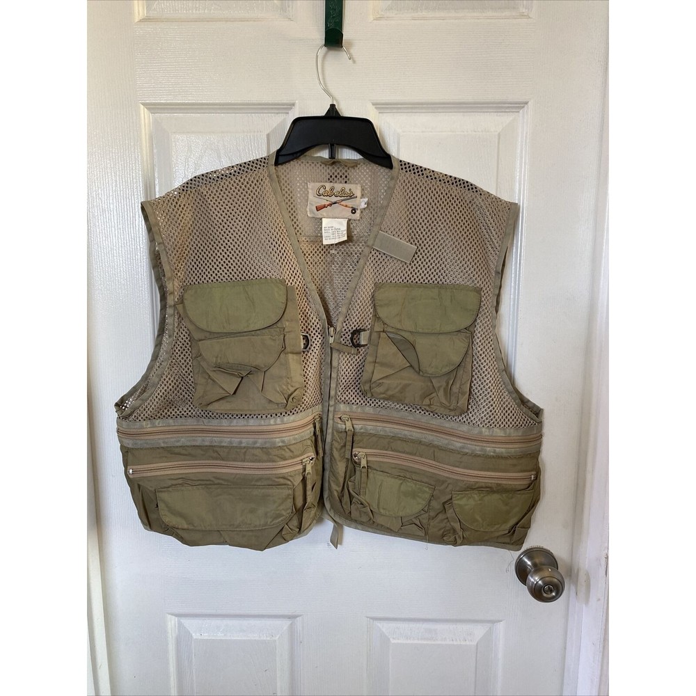 Vintage Cabelas Mens XLarge Fly fishing Vest In Really Good Condition